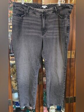 Good American Good Legs Crop Jeans Faded Grey Wash